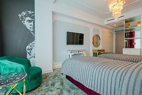 W Regal Boutique&Spa