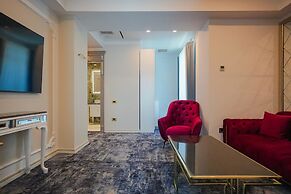 W Regal Boutique&Spa