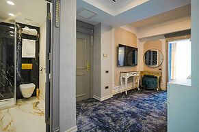 W Regal Boutique&Spa