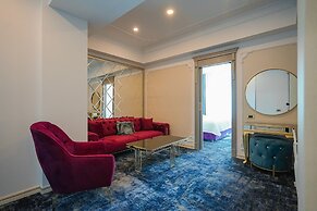 W Regal Boutique&Spa