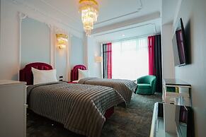 W Regal Boutique&Spa