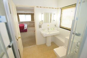 Best Western Frodsham Forest Hills Hotel