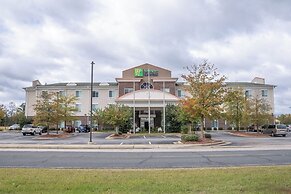Holiday Inn Express Pembroke by IHG