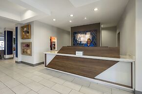 Holiday Inn Express Pembroke by IHG