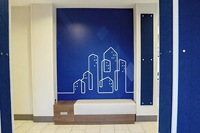 Holiday Inn Express Pembroke by IHG