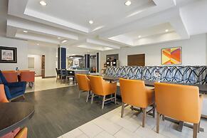 Holiday Inn Express Pembroke by IHG