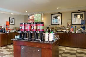 Hampton Inn & Suites Peoria at Grand Prairie, IL