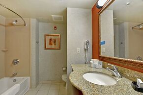 Hampton Inn & Suites Peoria at Grand Prairie, IL