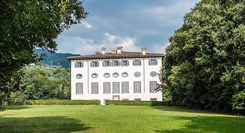 VILLA GUINIGI EXCLUSIVE RESIDENCE & POOL