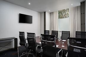 Protea Hotel by Marriott O.R. Tambo Airport