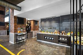 Protea Hotel by Marriott O.R. Tambo Airport