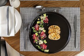 Protea Hotel by Marriott O.R. Tambo Airport