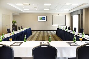 Holiday Inn Express & Suites Ottawa West - Nepean by IHG