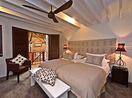 The Lofts Boutique Hotel