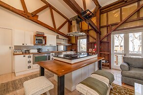 The Lofts Boutique Hotel