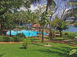 Hotel Marinas Resort