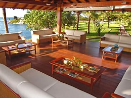 Hotel Marinas Resort