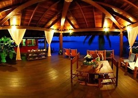 Hotel Marinas Resort