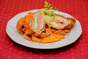 Fried Castle Hotel and Restaurant