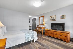 Glass House Inn Erie Near I-90 & I-79