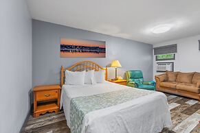 Glass House Inn Erie Near I-90 & I-79