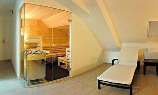 V8 Hotel Classic Motorworld Region Stuttgart