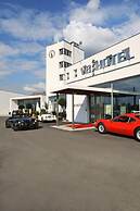 V8 Hotel Classic Motorworld Region Stuttgart