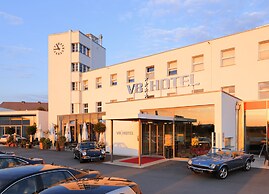 V8 Hotel Classic Motorworld Region Stuttgart
