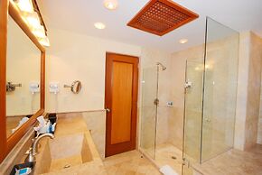 The Ridge at Playa Grande