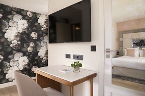 Hotel Des Champs Elysees