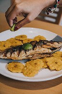 Summit Rainforest & Golf Resort