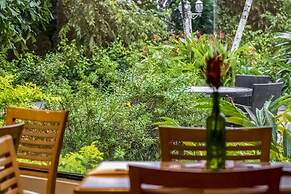 Summit Rainforest & Golf Resort