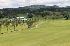 Summit Rainforest & Golf Resort