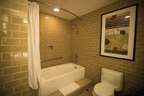 Summit Rainforest & Golf Resort