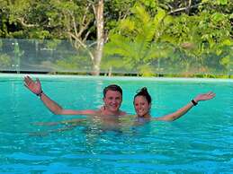 Summit Rainforest & Golf Resort