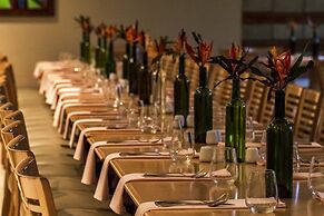 Summit Rainforest & Golf Resort