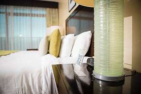 Summit Rainforest & Golf Resort