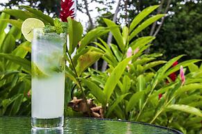 Summit Rainforest & Golf Resort