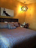 Hotel 1110 - Adults Only