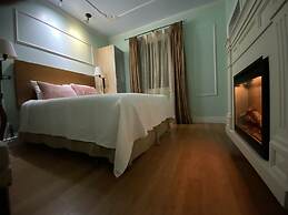 Hotel 1110 - Adults Only