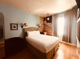Hotel 1110 - Adults Only