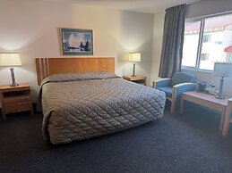 Breeze Inn