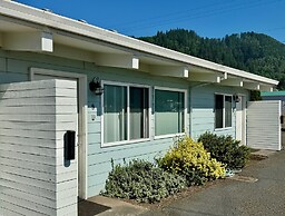 Harborview Inn & RV Park