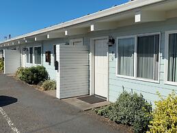 Harborview Inn & RV Park