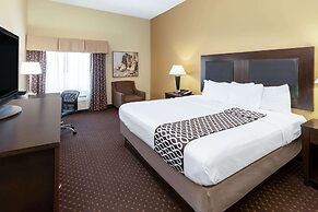 La Quinta Inn & Suites by Wyndham Houston New Caney