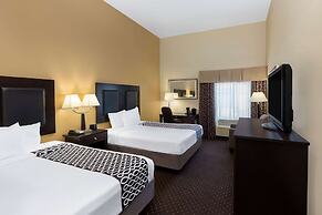 La Quinta Inn & Suites by Wyndham Houston New Caney