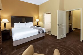 La Quinta Inn & Suites by Wyndham Houston New Caney