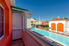 Bungalows Cordial Green Golf