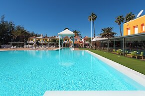 Bungalows Cordial Green Golf