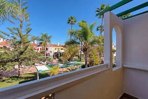 Bungalows Cordial Green Golf